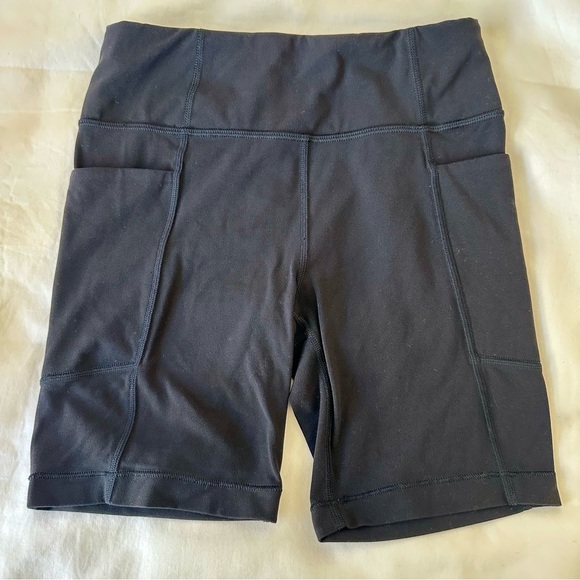 Athleta Girl Stash Your Treasure Black Bike Shorts Size: L / 12 - Picture 1 of 4